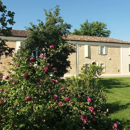 Relais Villa Roncuzzi-2